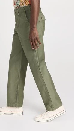 RE/DONE Utility Pants 11 RE/DONE Utility Pants -Shopbop redon3074810852 1676050480133 2 0. UX357 QL90