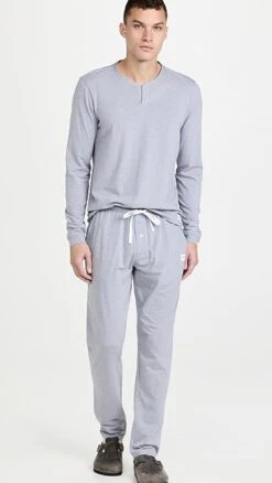 Rhone Everyday Essentials Lounge Henley -Shopbop rhone3013044758 1637175205784 2 0. UX357 QL90