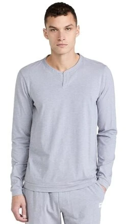 Rhone Everyday Essentials Lounge Henley -Shopbop rhone3013044758 1637175207314 2 0. UX357 QL90