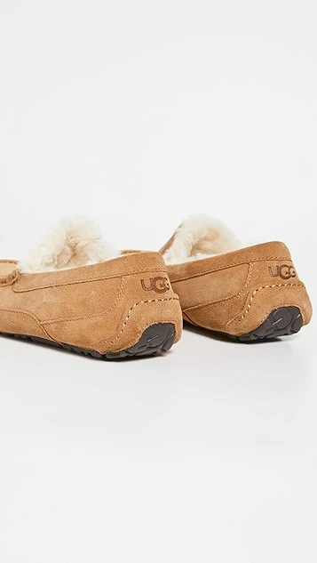 UGG Ascot Slippers 6 UGG Ascot Slippers - Image 4