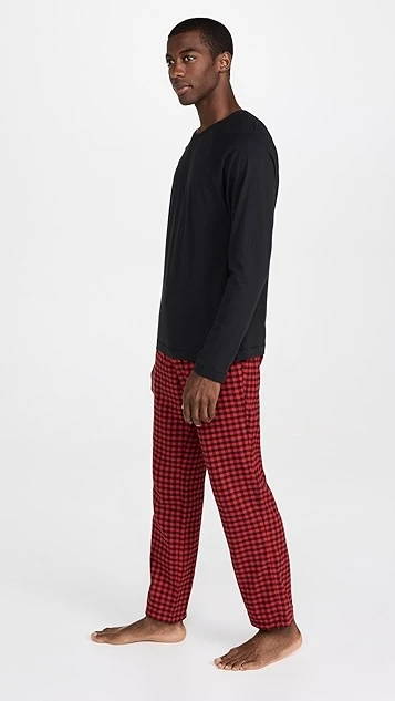 UGG Steiner 2 Piece Gift Box Set 5 UGG Steiner 2 Piece Gift Box Set - Image 3