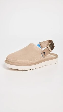 UGG Goldencoast Clogs