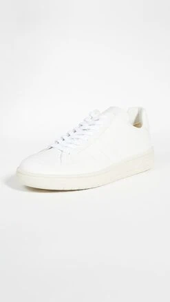 Veja V-12 Sneakers