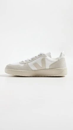 Veja V-10 Mesh Sneakers 12 Veja V-10 Mesh Sneakers -Shopbop vejaa305651e0cf 1658162516459 2 0. UX357 QL90