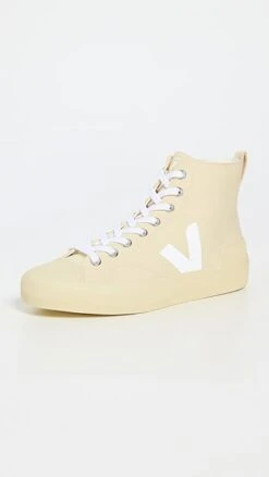 Veja Wata II Sneakers