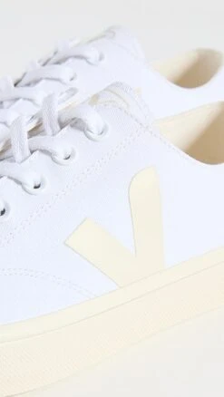 Veja Wata Ii Low Sneakers -Shopbop vejaa306061a7fe 1683063628102 2 0. UX357 QL90