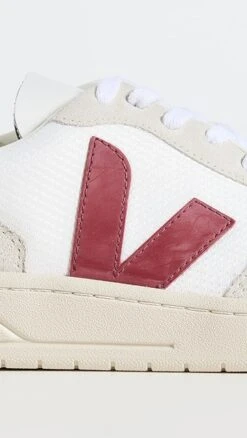 Veja V-10 B-Mesh Sneakers -Shopbop vejaa306111f404 1680819798452 2 0. UX357 QL90