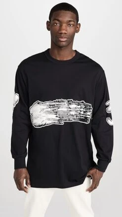 Y-3 Y-3 Graphic Logo Long Sleeve Tee -Shopbop ythre311731071b 1675895252666 2 0. UX357 QL90